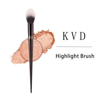 Kat Von D- кисть для макияжа 04 Highlight Brush из мягких волокон волос с элегантной черной ручкой Брендовые кисти для макияжа для женщин