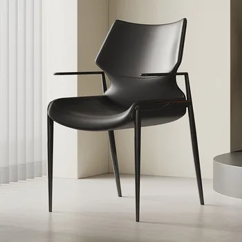 Итальянские кожаные кресла для офиса, обеденные стулья, спинка и подлокотники, дизайнерские высококачественные бытовые стулья для переговоров в отеле