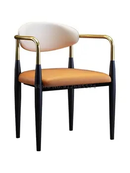 Итальянское легкое роскошное обеденное кресло Домашний минимализм, Современные Минималистичные Кожаные подлокотники высокого класса 2021 Новое дизайнерское кресло