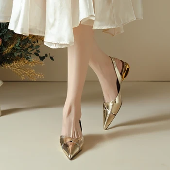 Модная женская обувь, лето 2023, simple fashion